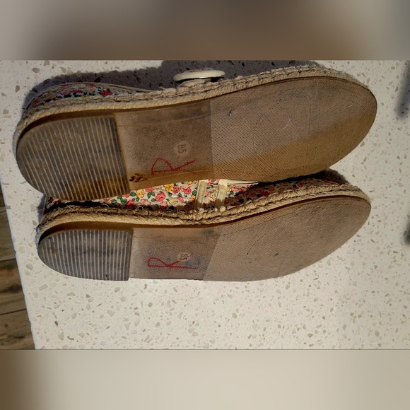 Chinese Laundry Floral Espadrille Flats Size 8.5 - Picture 3 of 3